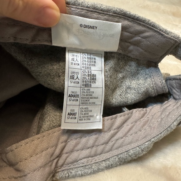 Disney Gray Cap with Iconic Embroidery - Picture 4 of 5